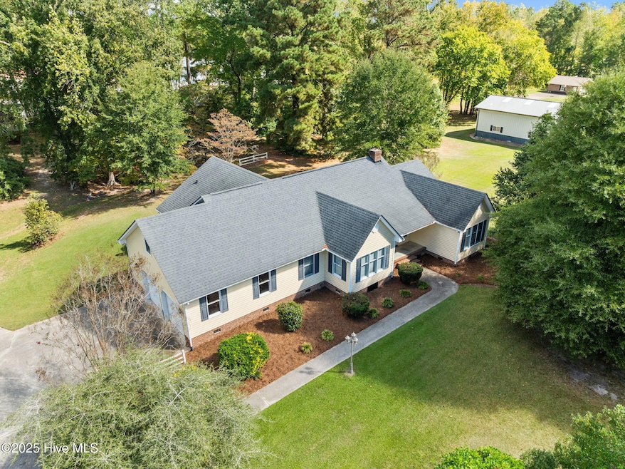 Pending $450,000 • Co-Listing Agent