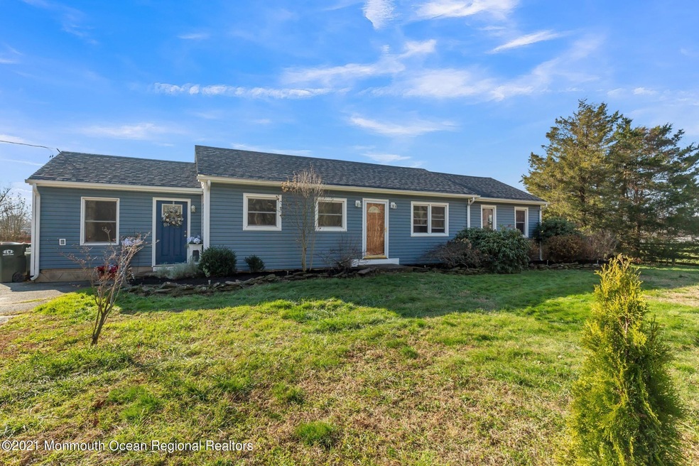 204 Easy St, Howell, NJ 07731 - photo 1