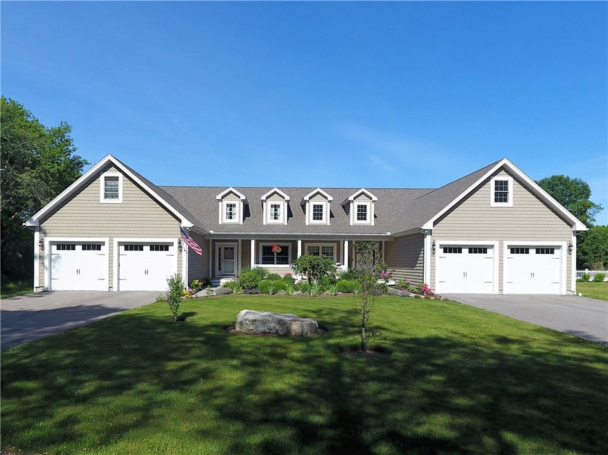 18 Hamilton Gate Ct unit A1, North Kingstown, RI 02852 - photo 1