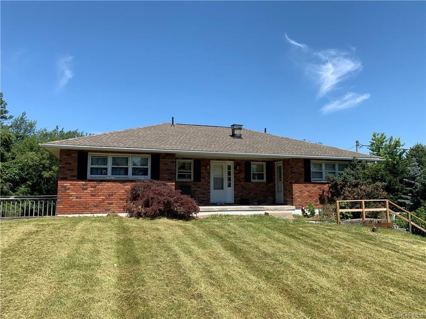 270 Arcadia Rd, Goshen, NY 10924 - photo 1