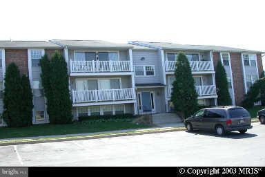 301 Palmspring Dr unit 9-4, Gaithersburg, MD 20878 - photo 1