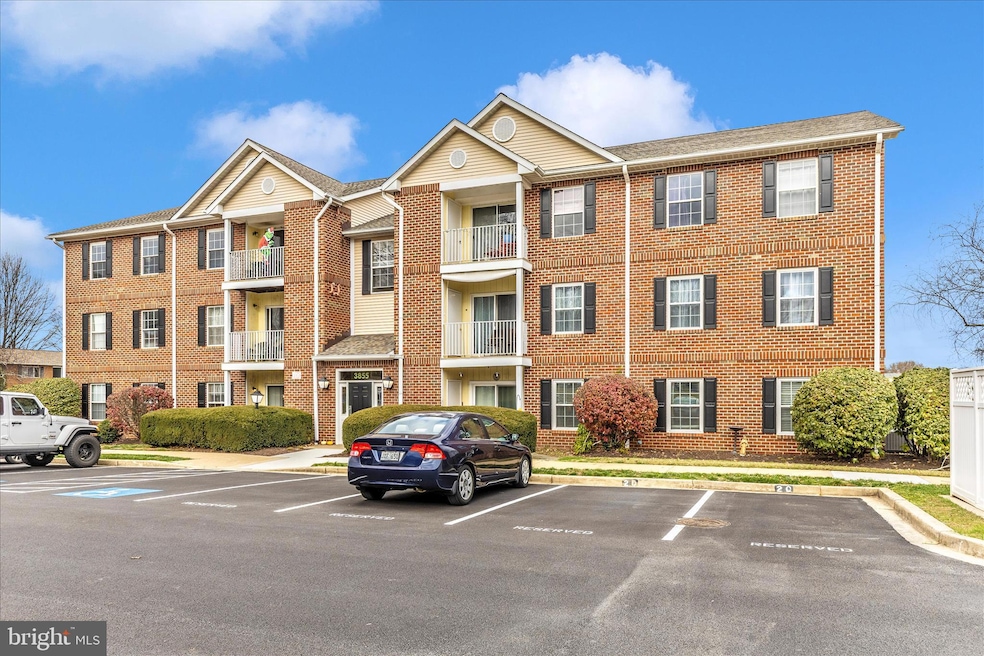 3855 Shadywood Dr unit 2D, Jefferson, MD 21755 - photo 1