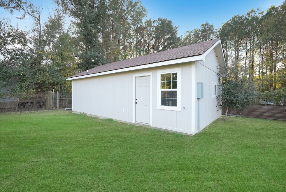 314 County Road 3570, Cleveland, TX 77327 - photo 1