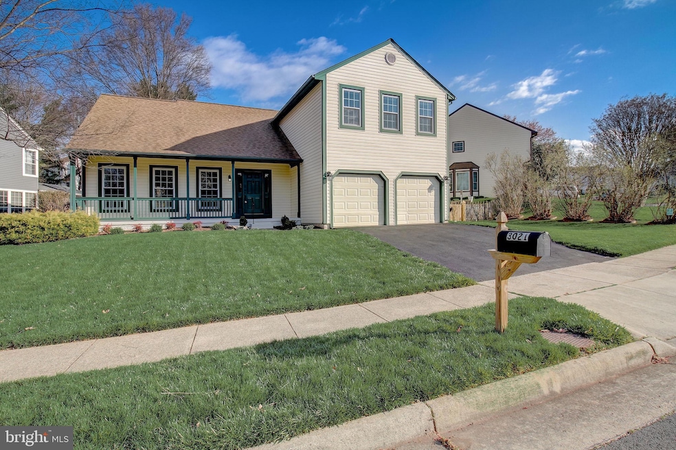 3021 Emerald Chase Dr, Herndon, VA 20171 - photo 1