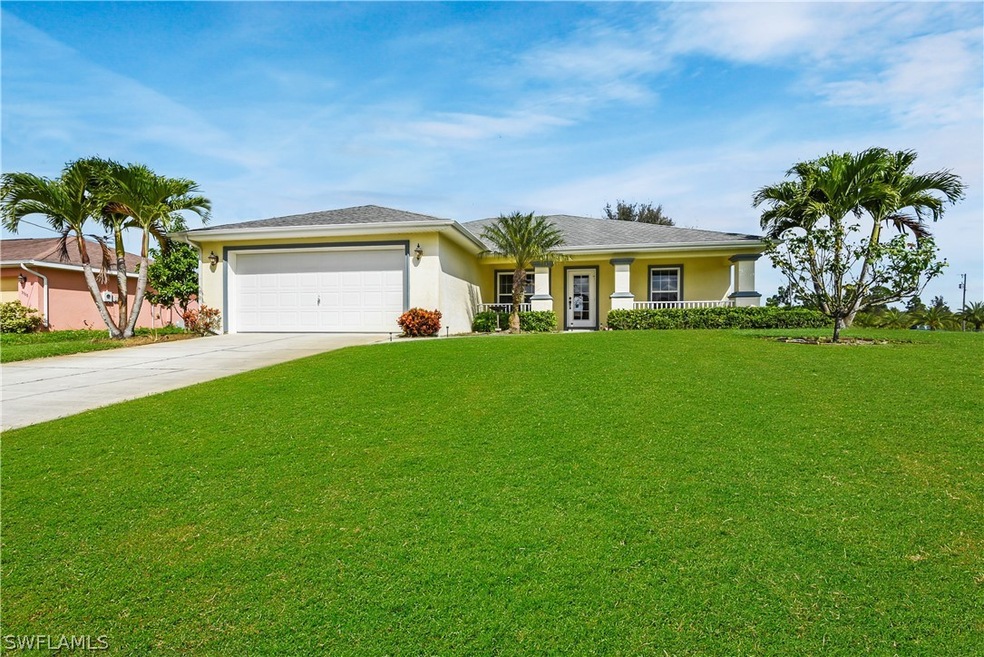 Single Family Home in Non-Gated Neighborhood