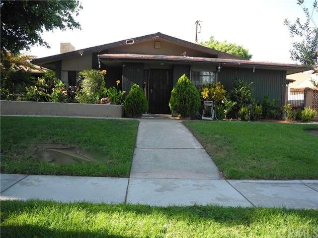 Front view with very nice grassy area