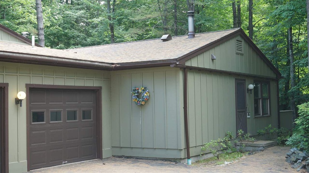 30 Floyd Ave unit 2, West Lebanon, NH 03784 - photo 1