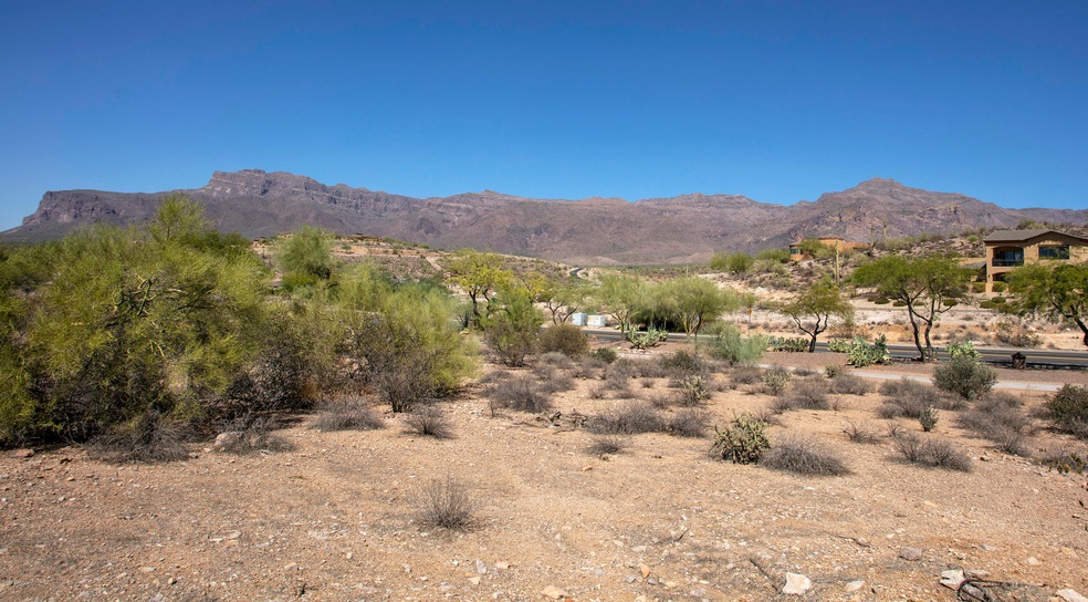 From middle of lot towards Superstitions