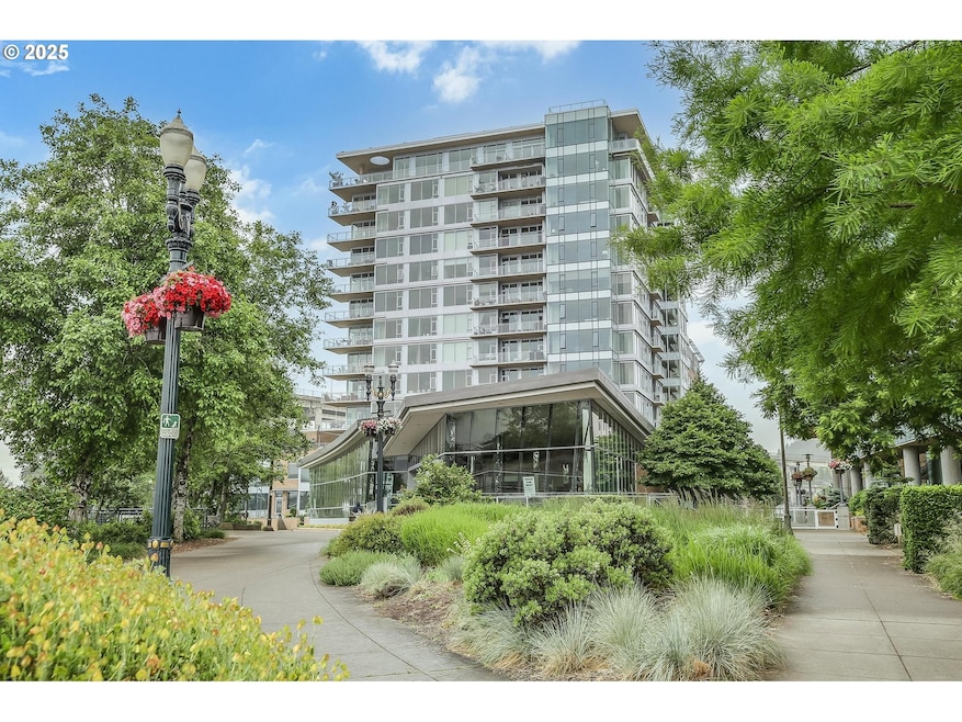 Pending $650,000 • Co-Listing Agent