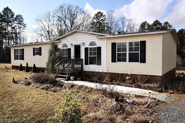 4025 Dunbar Bridge Rd, Asheboro, NC 27205 - photo 1