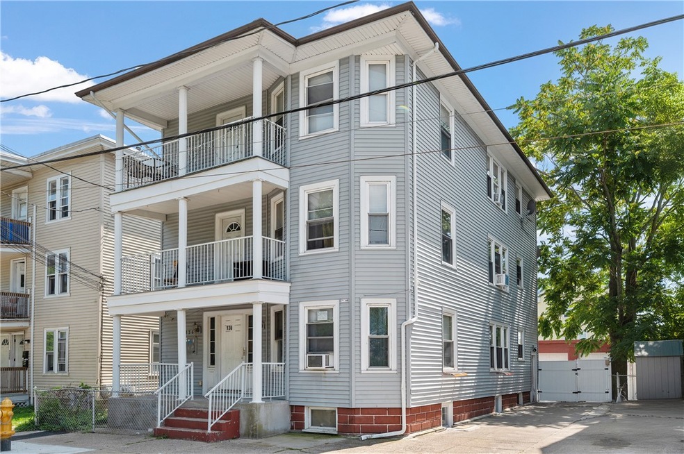 136 Anthony Ave, Pawtucket, RI 02860 - photo 1