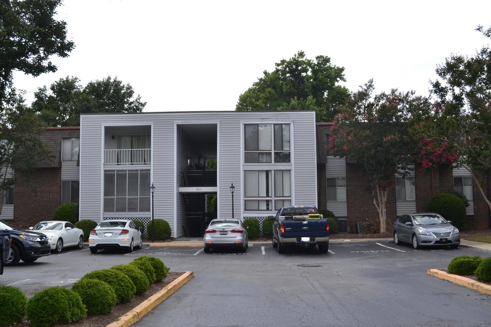 Hitchcock Heights