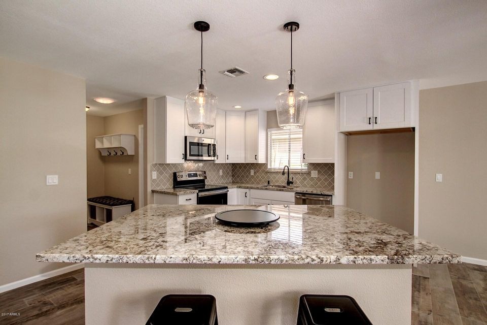 stunning kitchen