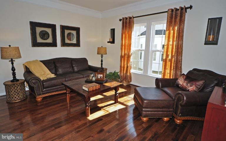 25030 Graywacke Dr, Stone Ridge, VA 20105 - photo 1