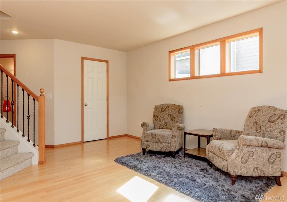 35428 Veazie Cumberland Rd SE, Enumclaw, WA 98022 - photo 1