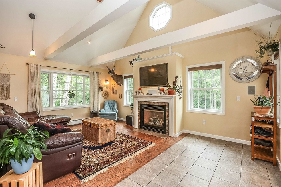 22 Dowst Rd, Allenstown, NH 03275 - photo 1