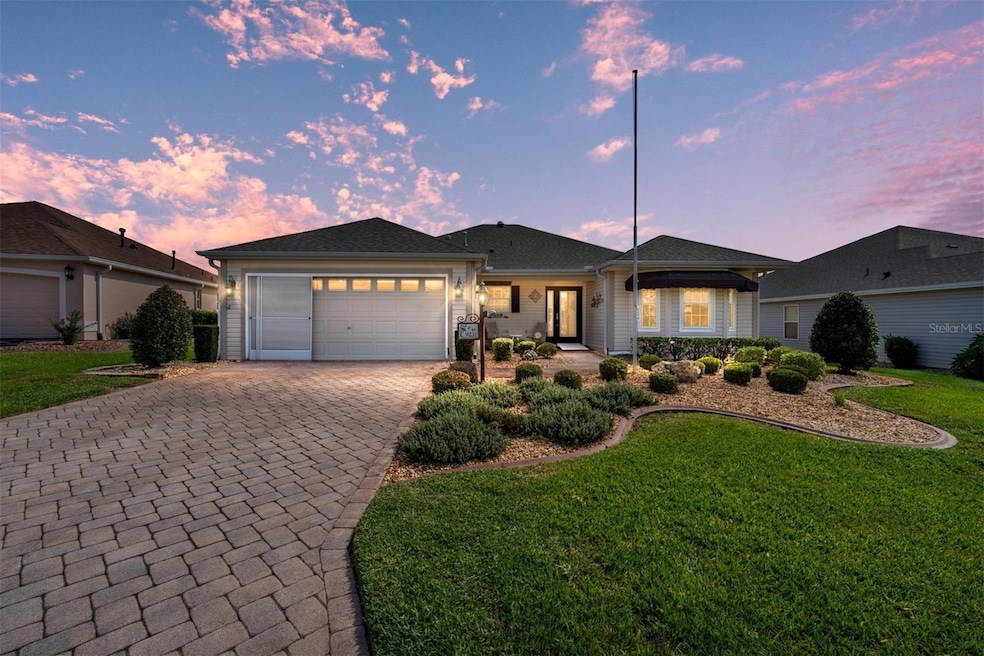 9231 SE 171st Cooper Loop, The Villages, FL 32162 - photo 1