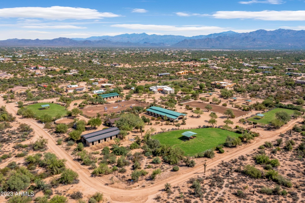 Four Peaks Farm