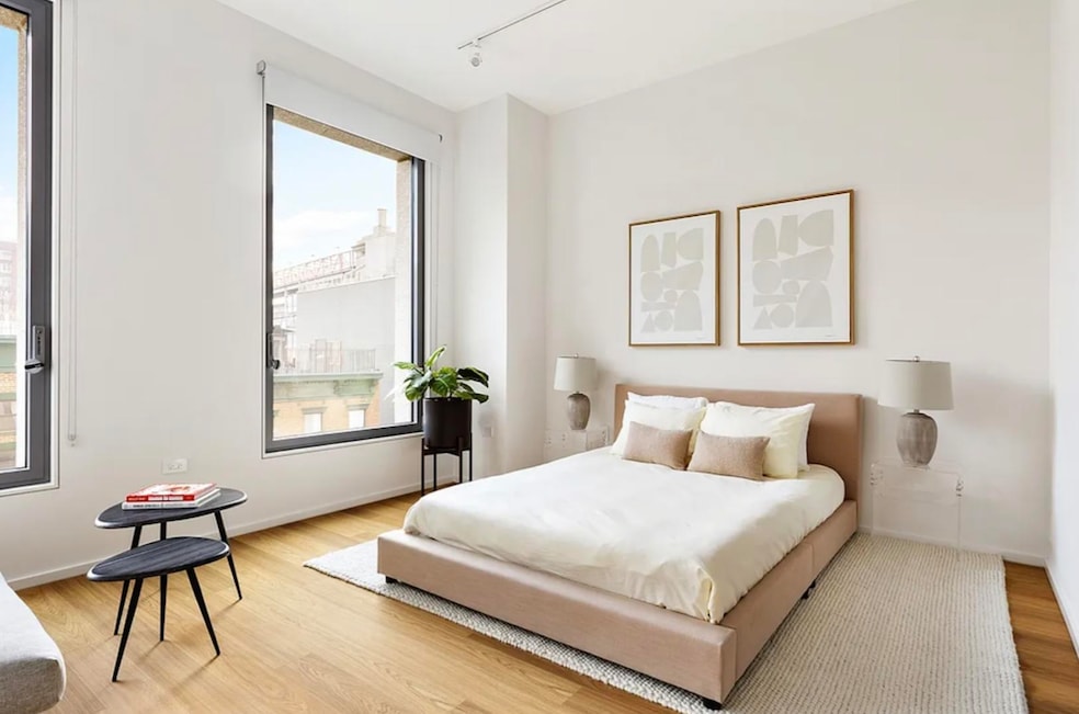 5 S 5th St unit 504, Brooklyn, NY 11249 - photo 1