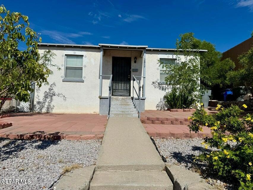 2817 Alabama St, El Paso, TX 79930 - photo 1