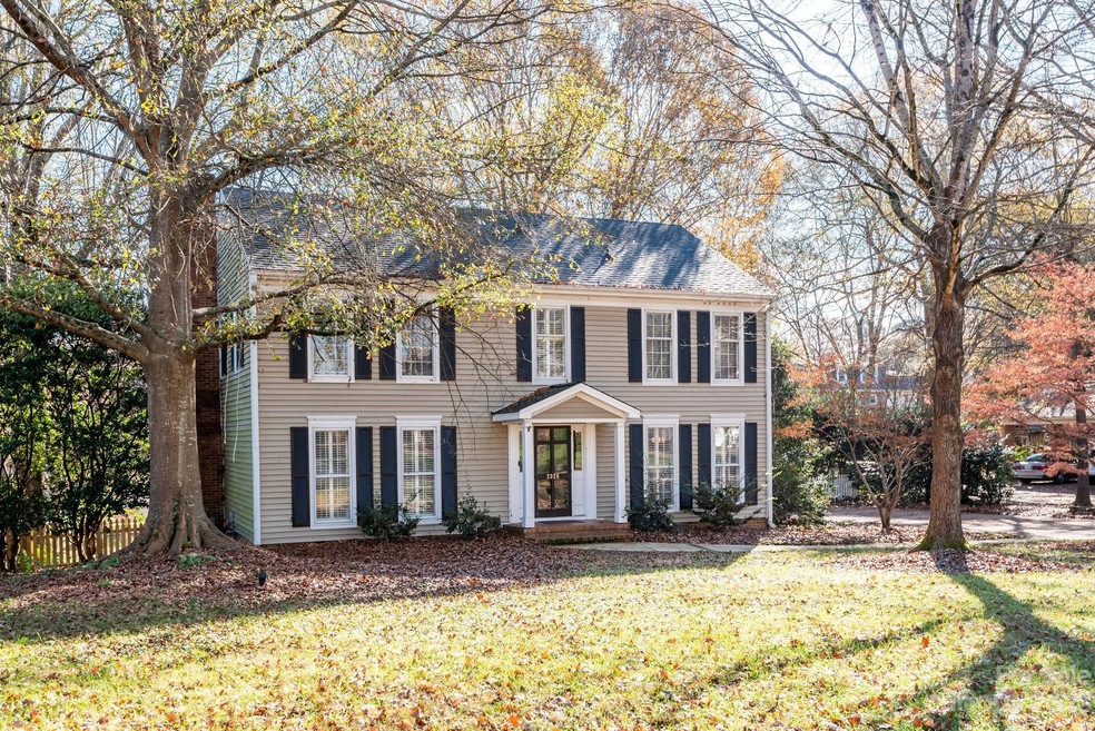 2326 Ainsdale Rd, Charlotte, NC 28226 | MLS# CAR4088166