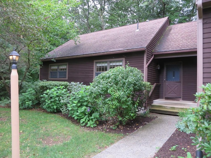 1 Adams Ct unit A, South Deerfield, MA 01373 - photo 1