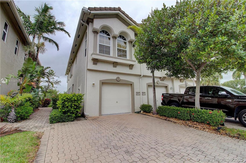 3047 Laurel Ridge Cir unit 3037, Riviera Beach, FL 33404 - photo 1