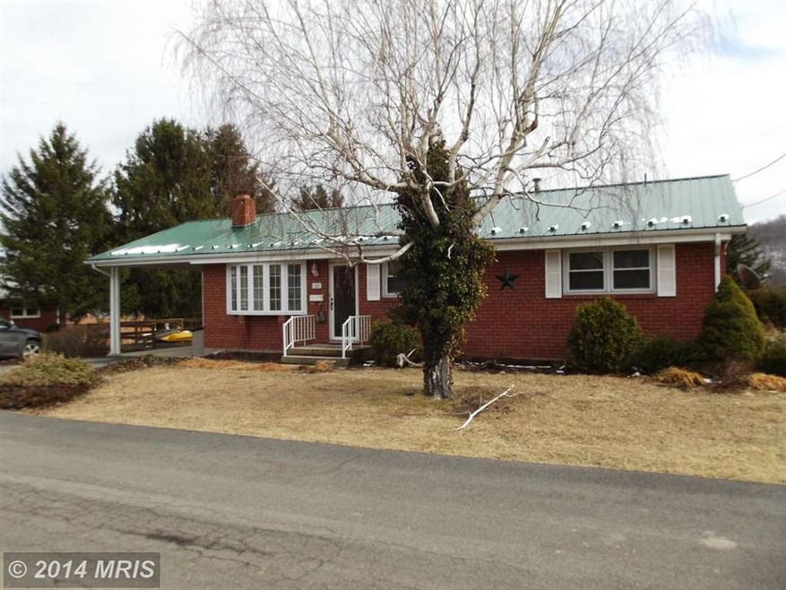 1385 Parrish St, Keyser, WV 26726 - photo 1