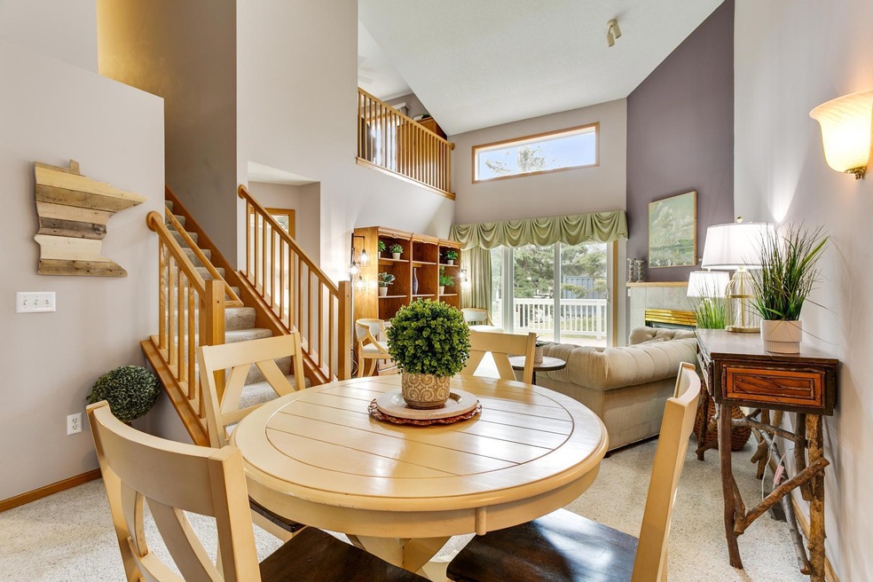 Outstanding Burnsville Townhome