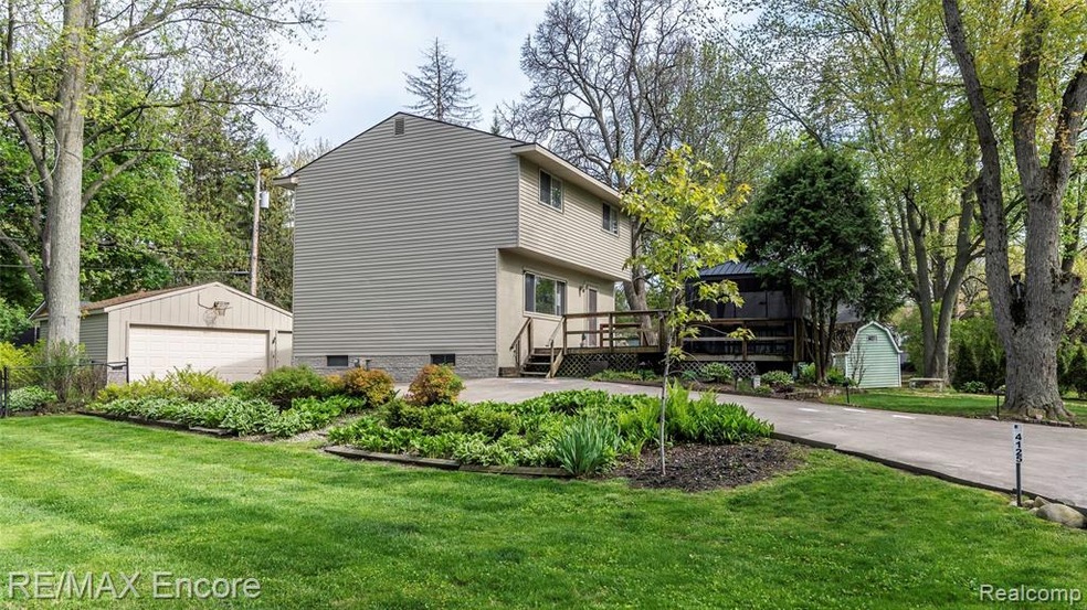4125 Calumet St, West Bloomfield, MI 48323 - photo 1