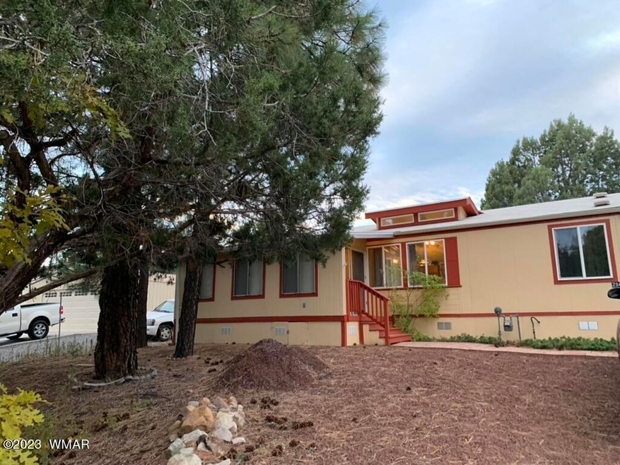 2341 W Rogers Dr, Show Low, AZ 85901 - photo 1
