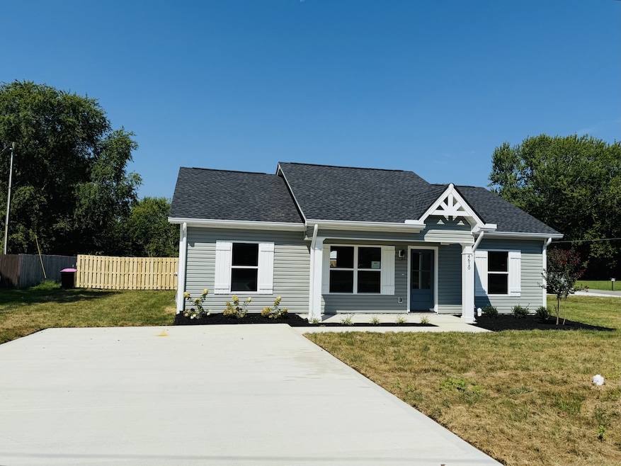 For Sale $319,900 • Co-Listing Agent