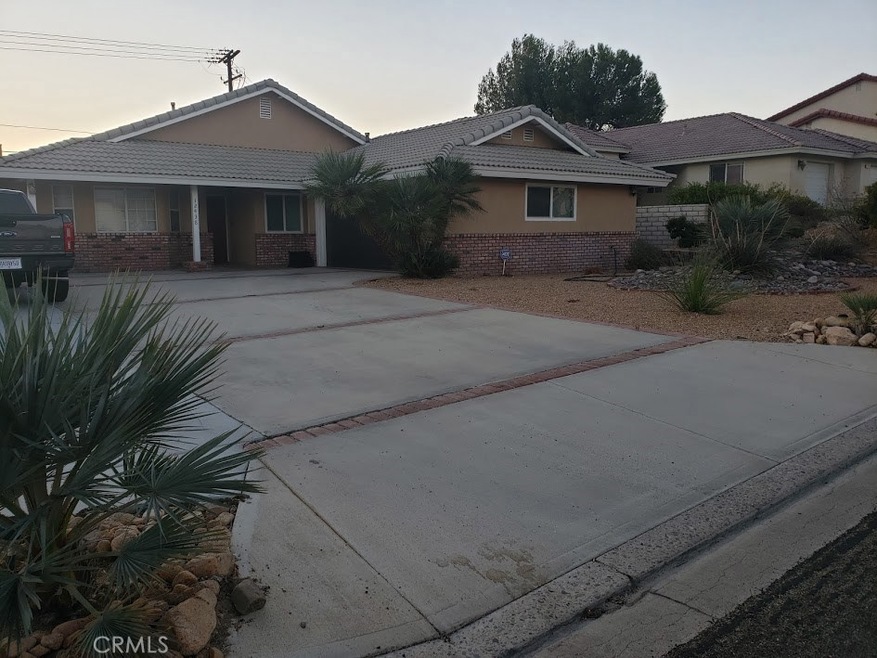 12438 Spring Valley Pkwy, Victorville, CA 92395 - photo 1