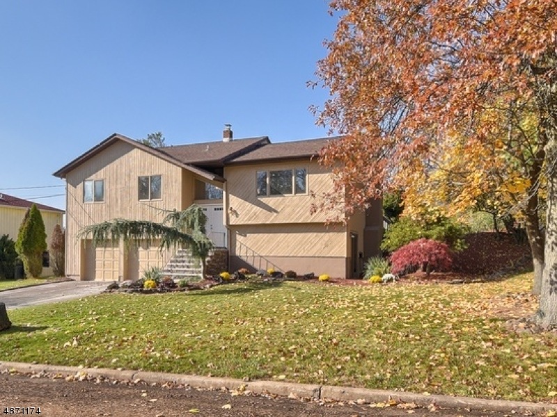 30 Glenview Dr, West Orange, NJ 07052 - photo 1