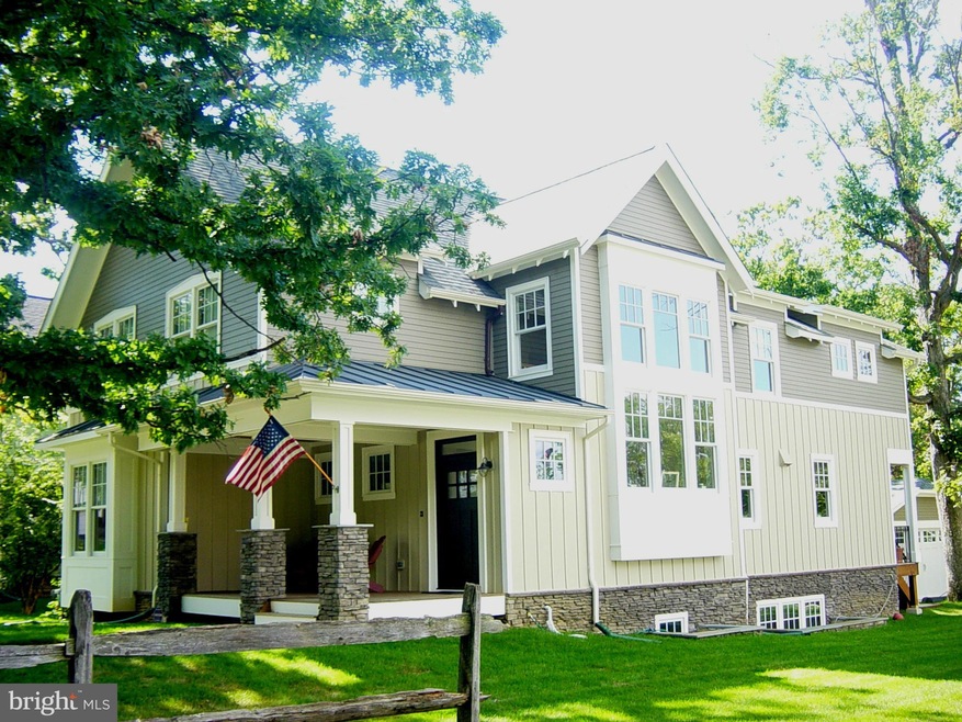 601 Glyndon St SE, Vienna, VA 22180 - photo 1