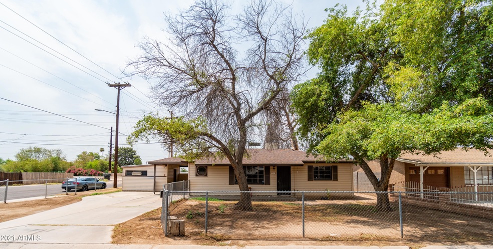4501 W Crittenden Ln-2