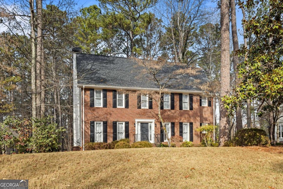 3460 Goldenrod Dr, Alpharetta, GA 30005 - photo 1