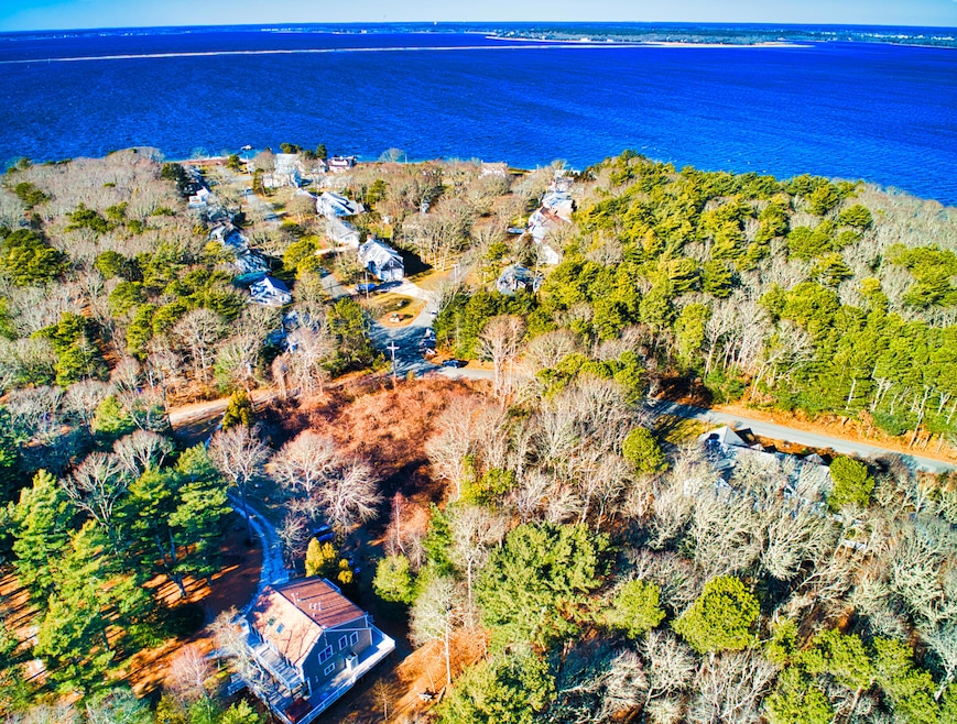 55 Old Rd N, Bourne, MA 02559 - photo 1