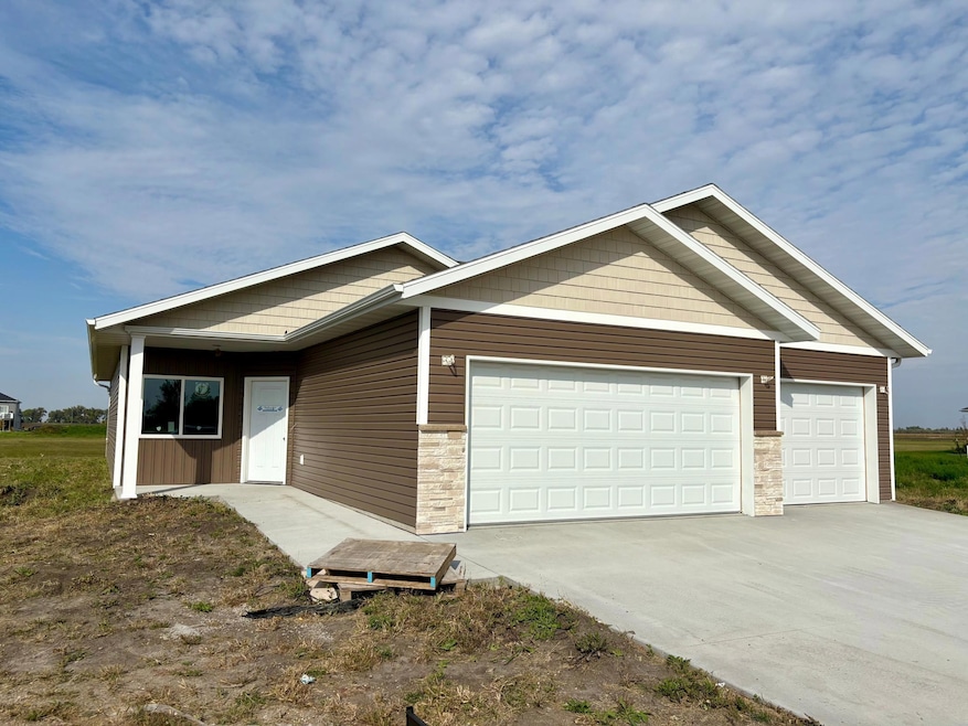 1600 5th Ave NE, Dilworth, MN 56529 - photo 1