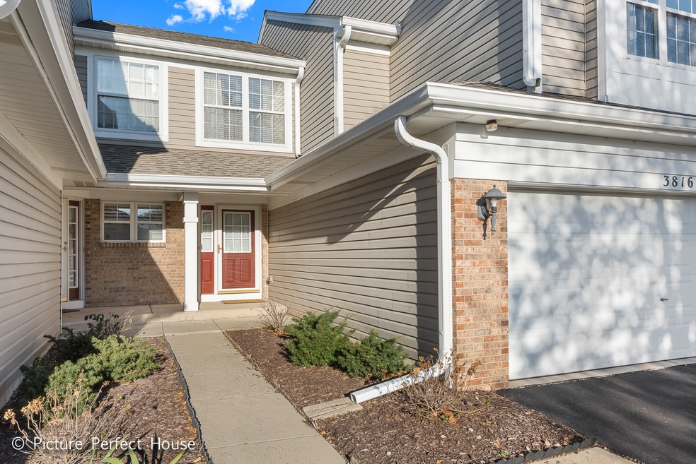 3816 Petra Ct, Naperville, IL 60564 - photo 1