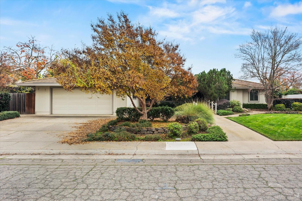 4808 Sherlock Way, Carmichael, CA 95608 - photo 1