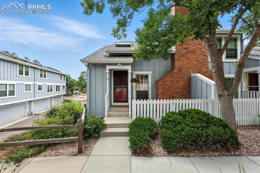 2661 Hatch Cir, Colorado Springs, CO 80918 - photo 1