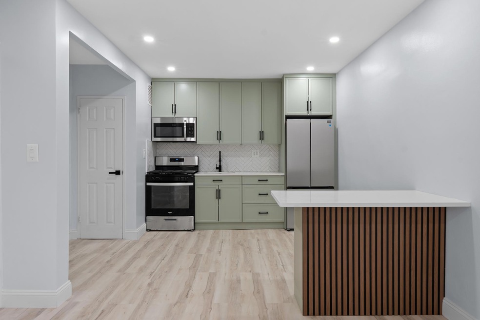 37-26 87th St unit 6C, New York City, NY 11372 - photo 1