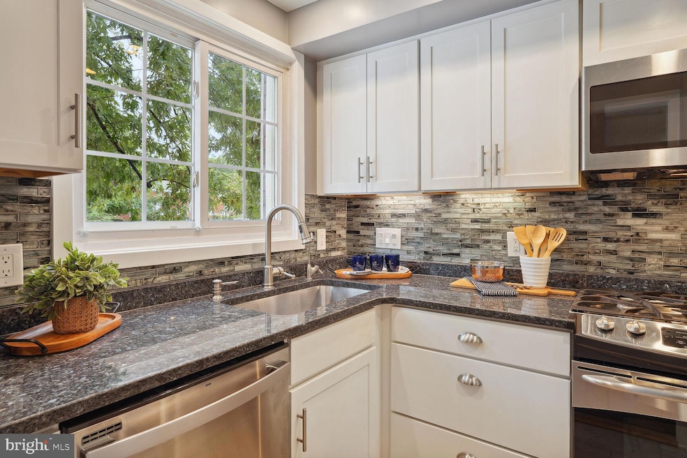 1613 Ripon Place, Alexandria, VA 22302 - photo 1