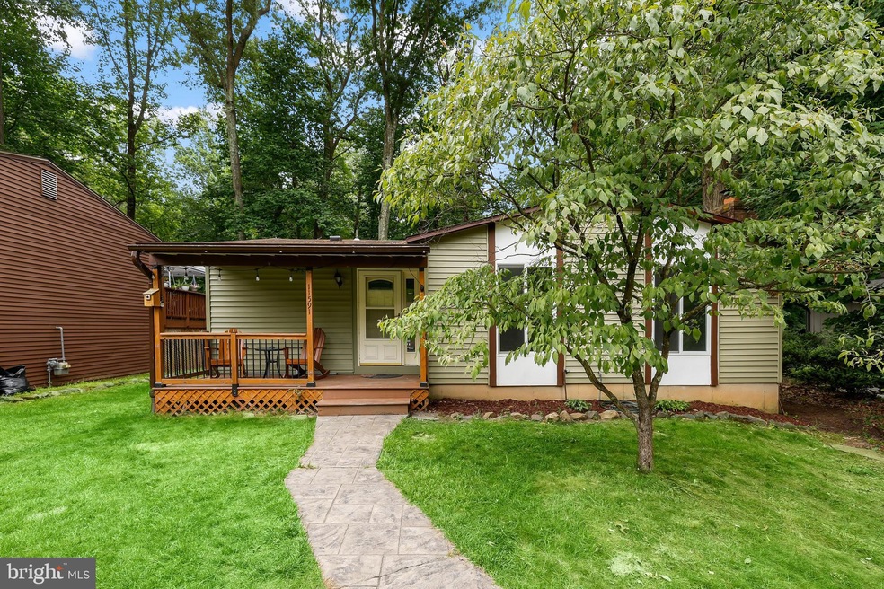 11591 Embers Ct, Reston, VA 20191 - photo 1