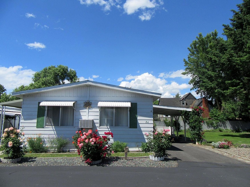 3500 Summers Ln, Klamath Falls, OR 97603 - photo 1