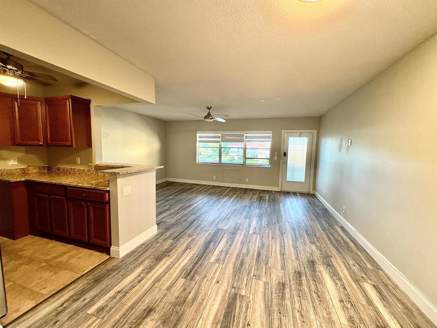 111 Waltham E, West Palm Beach, FL 33417 - photo 1