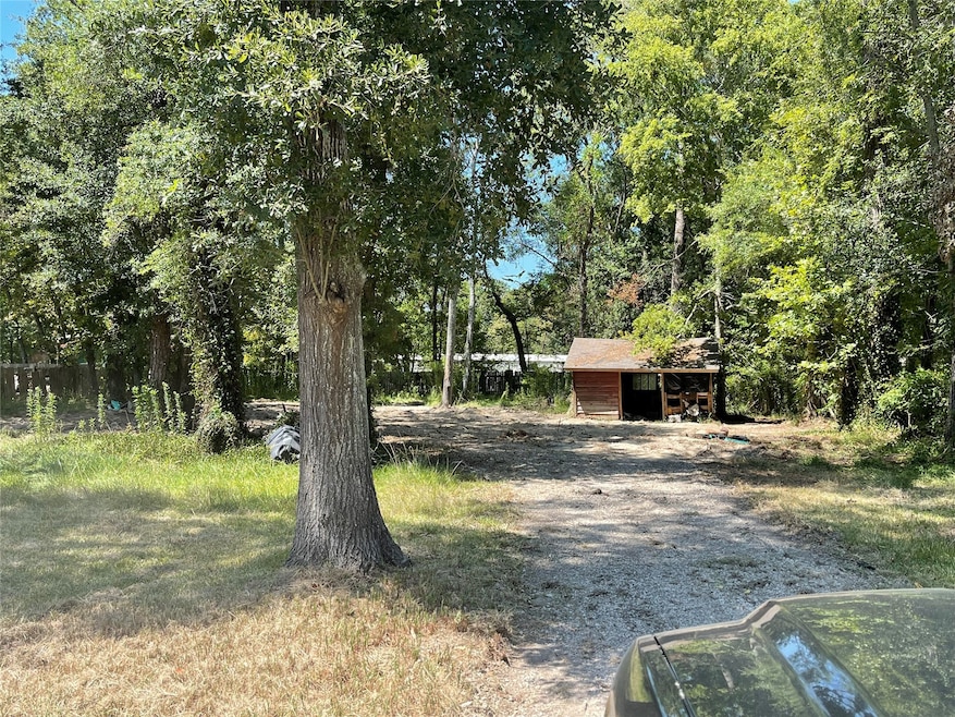 200 County Road 428, Dayton, TX 77535 - photo 1