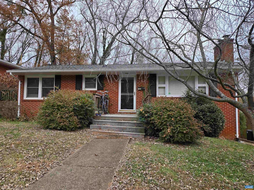 108 N Baker St unit A, Charlottesville, VA 22903 - photo 1