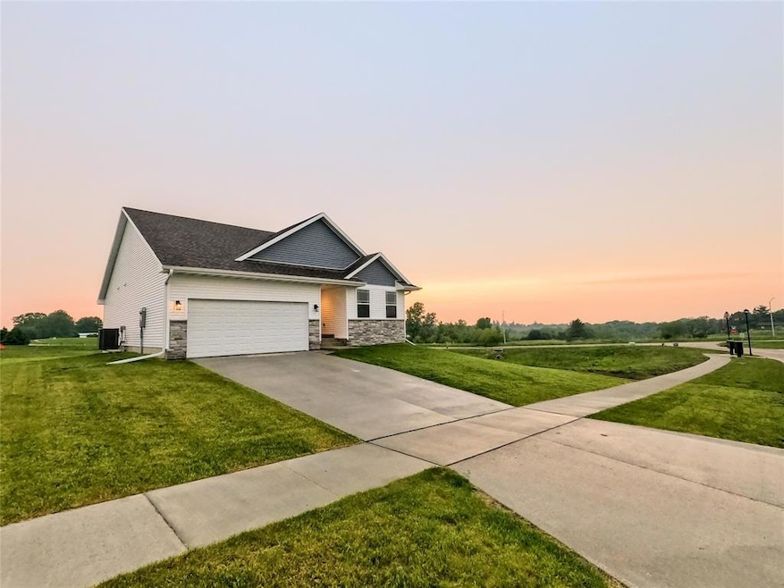 Sold $305,000 • Co-Listing Agent